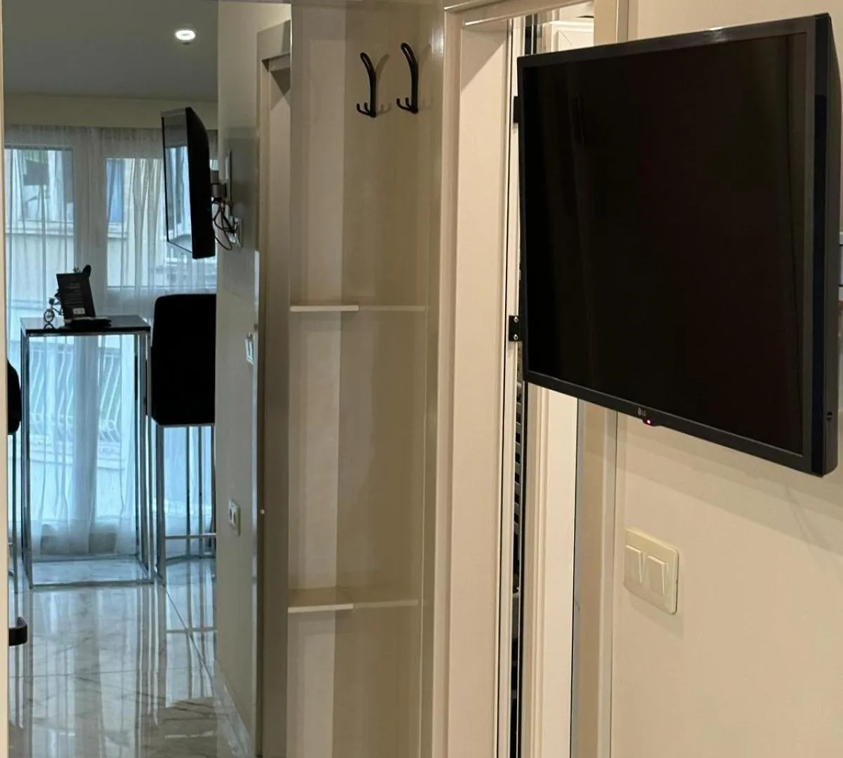 Luxurious House With Three Deluxe Rooms & Free Parking Sofia Bulgaria